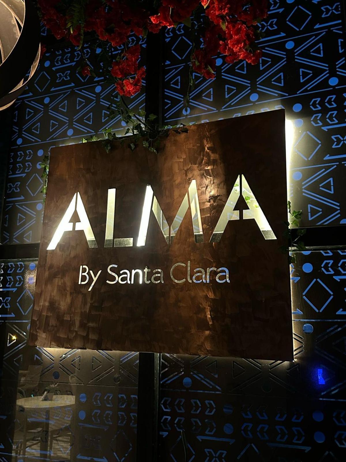 Hotel Santa Clara Boutique Монтерія Екстер'єр фото