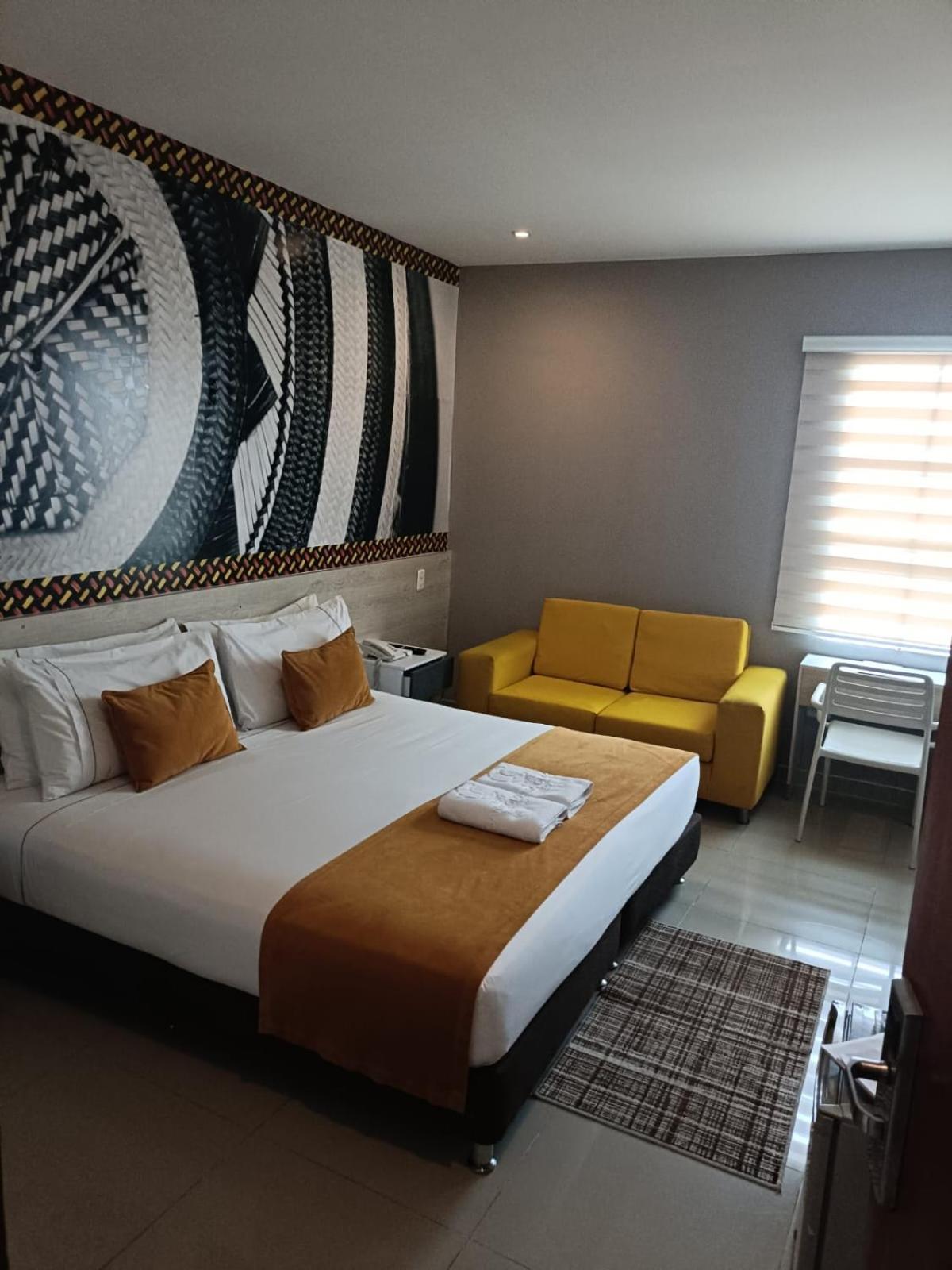 Hotel Santa Clara Boutique Монтерія Екстер'єр фото